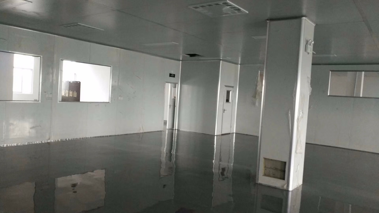 鄭州博融電子有限公司無(wú)塵車間完美交工！