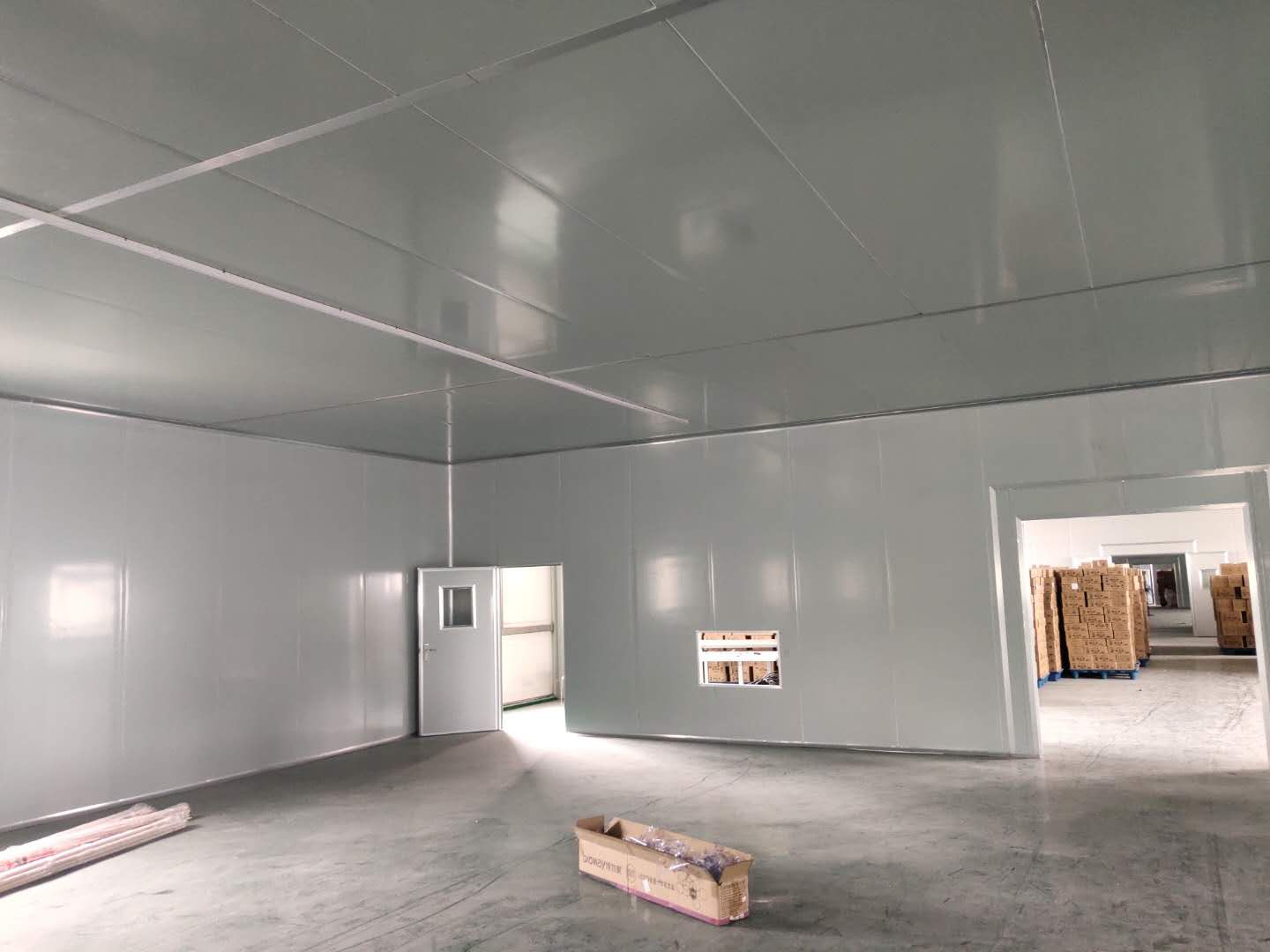 河南九月天食品有限公司酸辣粉車間凈化板隔斷裝修